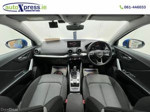 Audi Q2 30 TFSI SPORT Automatic, Reversing camera - Image 2