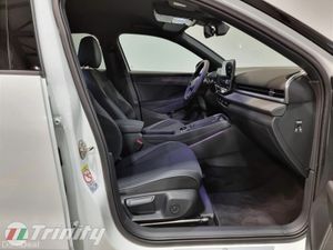 Volkswagen T-Roc **AVAILABLE TO ORDER ** NEW 2026 - Image 4