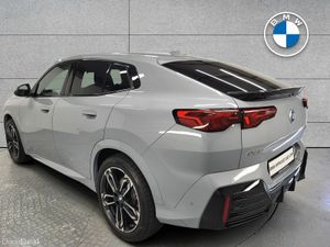 BMW iX2 eDrive20 M Sport - Image 3