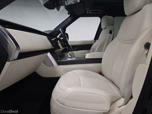 Land Rover Range Rover Diesel Estate SE - Image 4