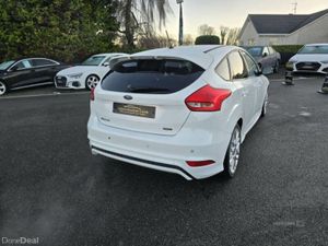 Ford Focus ST-LINE - Image 4