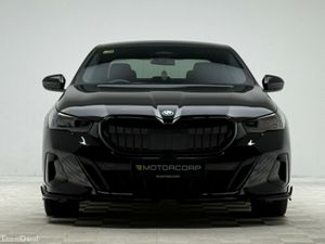 BMW 5-Series 550E M SPORT PRO XDRIVE - Image 2
