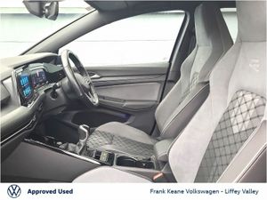 Volkswagen Golf R-LINE 1.5TSI 130HP *REAR VIEW CAM - Image 4