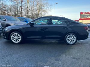 Skoda Octavia 1.0 PETROL AMBITION AUTO 110HP - Image 4