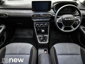 Dacia Jogger TCe 110 Extreme SE - Image 4