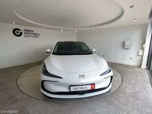 MG MG5 300kW Long Range 100kWh 5dr Auto - Image 2