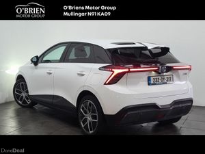 MG MG4 MG4 LR Exclusive - Image 3