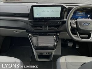 Ford Tourneo Custom TITANIUM BUS HI 340 L2 2.5 L 2 - Image 3