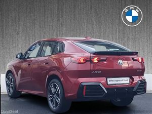 BMW iX2 eDrive20 M Sport - Image 2