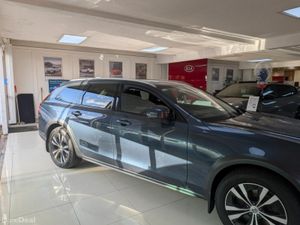 Volvo V90 PHEV T6 (340hp) Inscription Exp AWD - Image 3