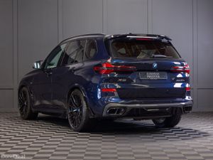 2024 BMW X5 X-Drive 50e M-Sport - Image 4
