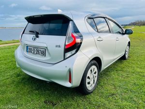 Toyota Aqua 1.5 DAA NHP10 5DR AUTO - Image 4