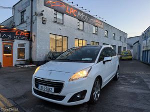Peugeot 5008 2015 Automatic 7 seater - Image 3