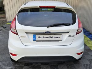 2015 Ford Fiesta TITANIUM 1.0 Petrol - Image 4