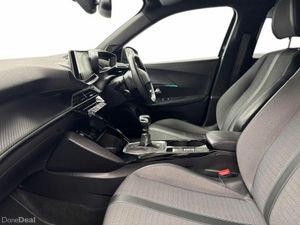 Peugeot 2008 1.2 ALLURE *JUST IN* €80 P/W - Image 3