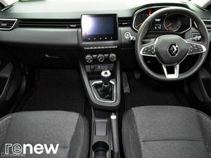 Renault Clio Iconic TCe 100 MY19 - Image 2