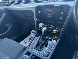 JAN SALE 🛞 Volkswagen Passat 2022 AUTO - Image 2