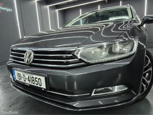Volkswagen Passat HIGHLINE 2.0 TDI 150HP ESTATE - Image 3