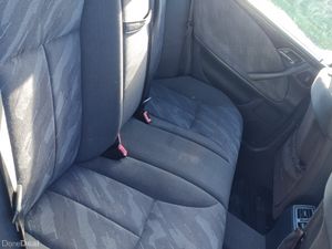 2002 Mercedes-Benz E220cdi read ad - Image 3