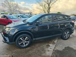 Toyota RAV4 2.0 D-4D (143) 2WD AURA - Image 3