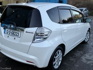 2012 Honda Fit Hybrid Automatic - Image 4
