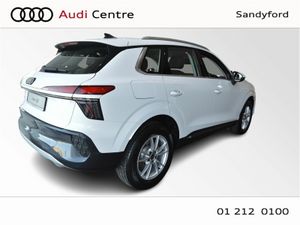 Audi Q3 TFSI 150HP S-T SE - Image 2