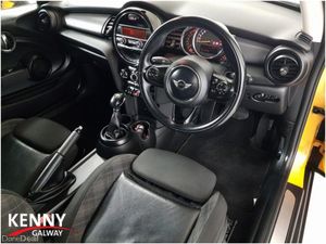 Mini Cooper XM52 2DR AUTO COOPER - Image 2