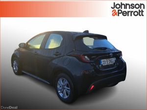 Toyota Yaris 1.5 Hybrid 5Dr Luna - Image 2