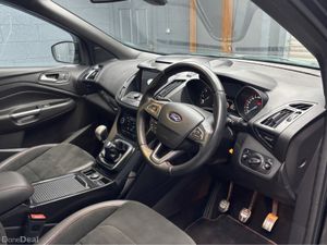 Ford Kuga 1.5 TDCI 120PS FW FWD 4DR ST-LINE - Image 4