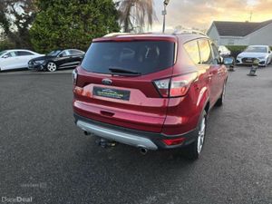 Ford Kuga Titanium Edition - Image 4