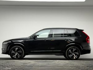 Volvo XC90 R-DESIGN T8 RECHARGE 300HP - Image 4