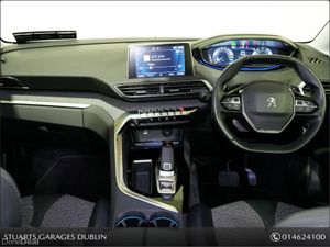 Peugeot 3008 ALLURE 1.2 PETROL AUTO 130PS*REAR CAM - Image 4