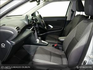 Toyota Yaris Cross Luna 4DR Auto - Image 3