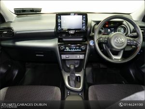Toyota Yaris Cross Luna 4DR Auto - Image 4