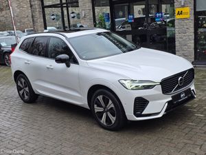 2023 VOLVO XC60 2.0  RECHARGE T6 PLUS AWD. - Image 3