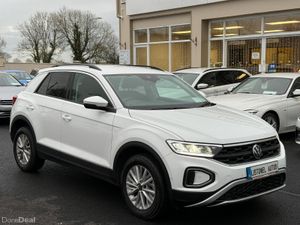 231 VW T-ROC 1.5 AUTOMATIC 150BHP PETROL - Image 4