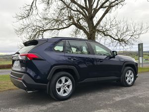 Toyota RAV4 2019 Luna Hybrid 2.5 Low Mileage - Image 4