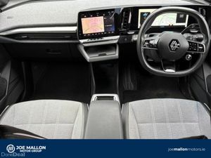 Renault Megane E-Tech EV60 220hp Techno - Image 4