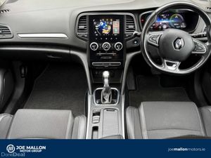 Renault Megane E-TECH PHEV 160 Auto Iconic ST - Image 4