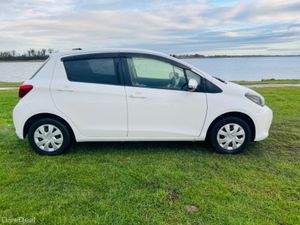 Toyota Yaris DBA-KSP130 5DR AUTO - Image 4