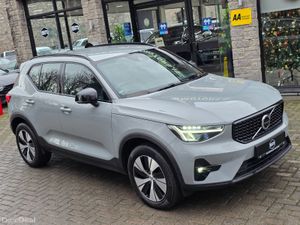 2023 VOLVO XC40 1.5 RECHARGE .RESERVED. - Image 4