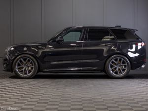 2025 Range Rover Sport P460e Dynamic SE - Image 3
