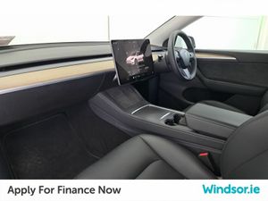 Tesla Model Y RWD - Image 4