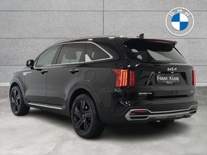 Kia Sorento 1.6 PHEV K3 4X4 7 seats - Image 2