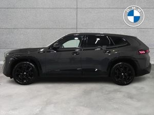 BMW XM 50e - Image 4
