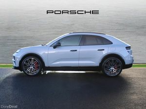 Porsche Macan Turbo - Image 4