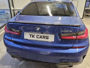 211 BMW 330 e 2.0 PETROL PLUG IN HYBRID - Image 4