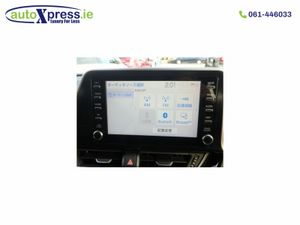 Toyota C-HR Hybrid G, Ultra Low mileage, reversing - Image 4