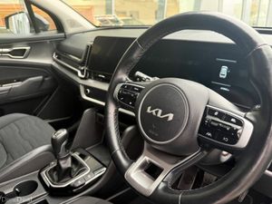 Kia Sportage Manual 5DR - Image 2