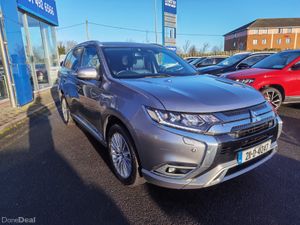 MITSUBISHI OUTLANDER 2.4 EXCEED SAFETY AUTO PHEV - Image 3